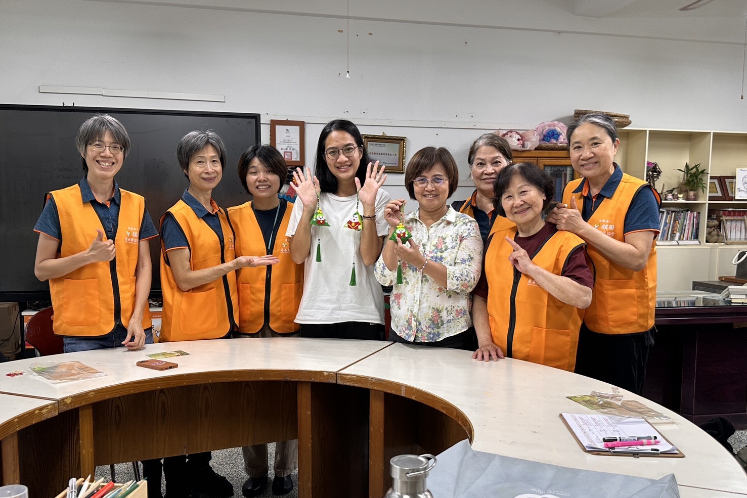 縫一針香氣，繫一線關懷──麒田協會 x 南澳三校的端午故事(標題圖檔)